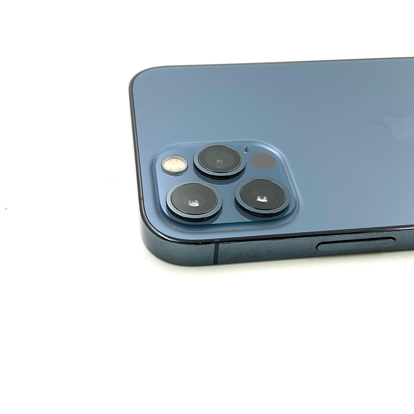 【全額返金保証】【最速発送】Apple iPhone iPhone 12 Pro 512GB パシフィックブルー au 白ロム 動作確認済 70%