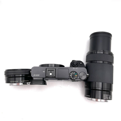 【全額返金保証】【最速発送】Sony デジタル一眼 α6000 ILCE-6000Y ダブルズームレンズキット [ブラック] ブラック 美品 動作確認済