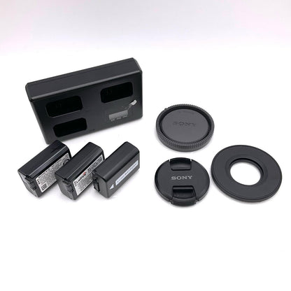 【全額返金保証】【最速発送】Sony デジタル一眼 α6000 ILCE-6000Y ダブルズームレンズキット [ブラック] ブラック 美品 動作確認済