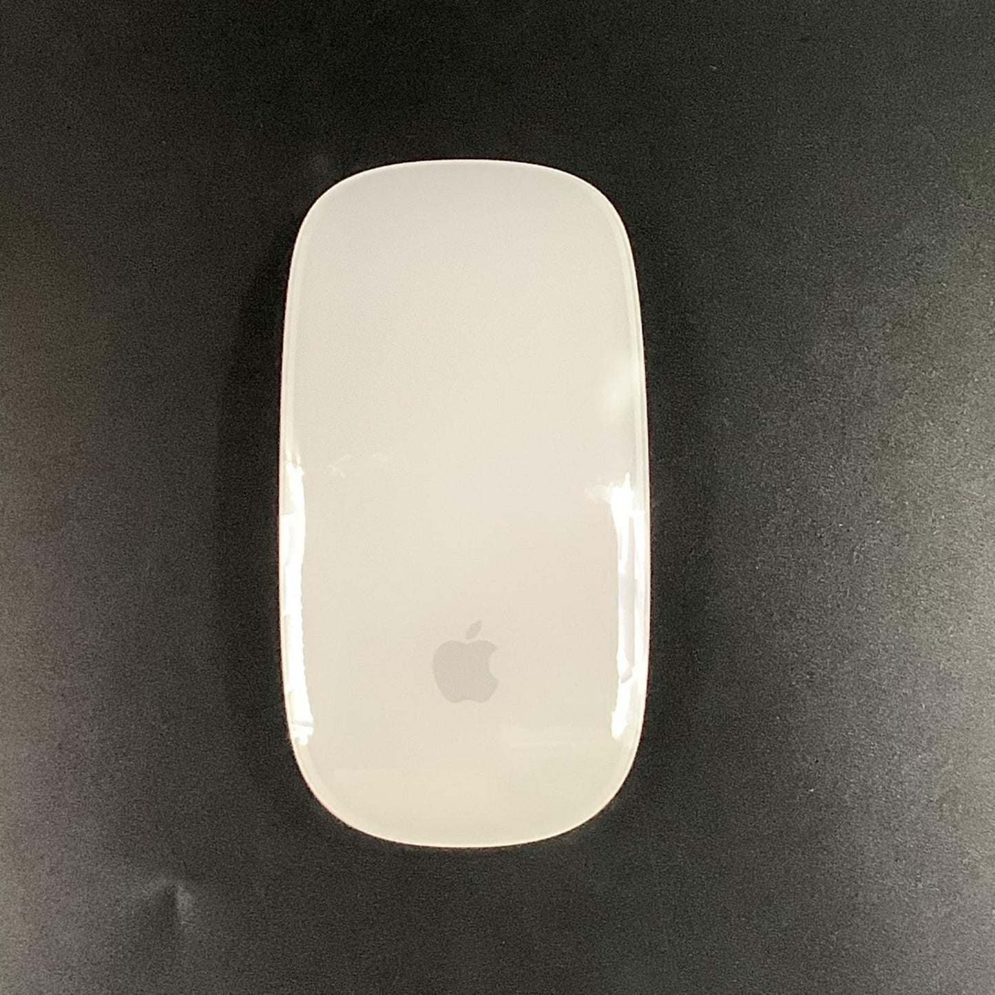 【全額返金保証】【最速発送】Apple Magic Mouse 2 MLA02J,A 美品 動作確認済
