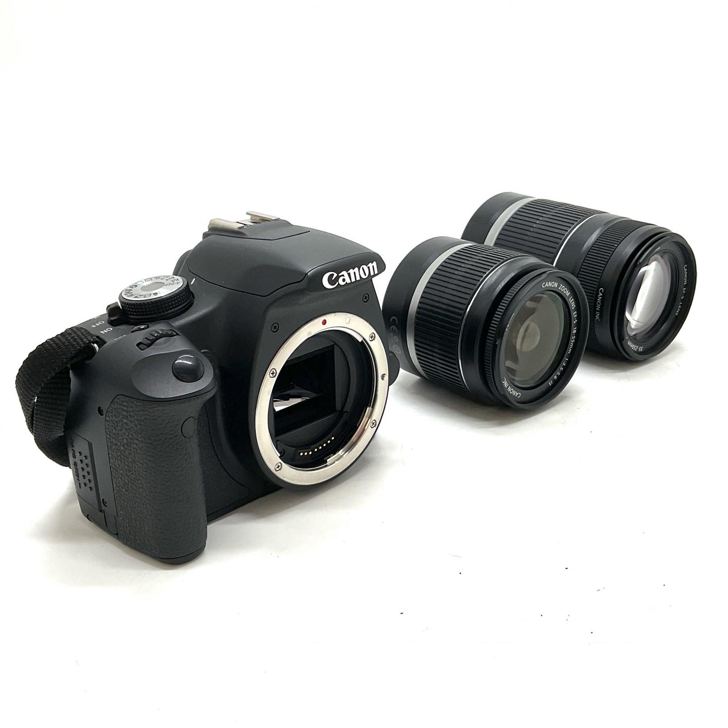 【全額返金保証】【最速発送】Canon デジタル一眼 EOS Kiss X3 ダブルズームキット ブラック 美品 動作確認済