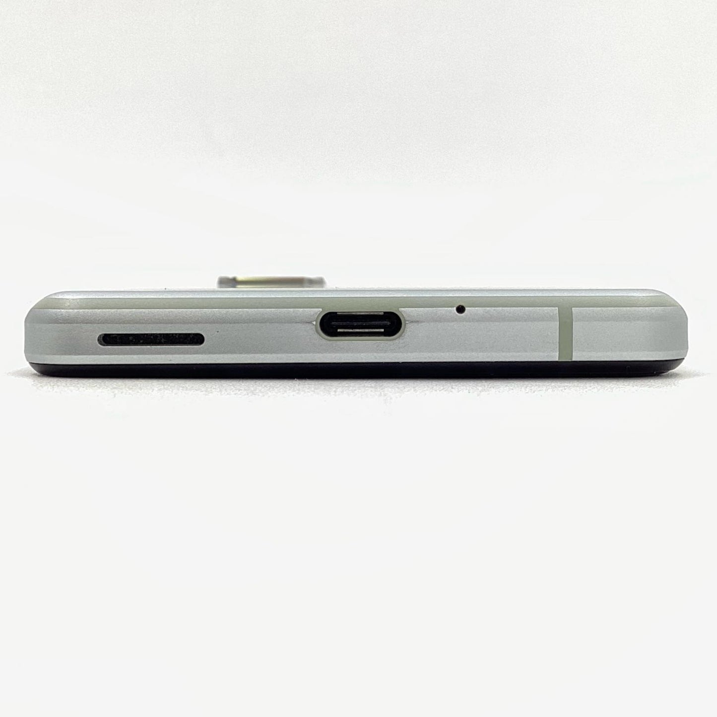 【全額返金保証】【最速発送】SHARP AQUOS sense5G 64GB オリーブシルバー au SHG03 白ロム 美品 動作確認済