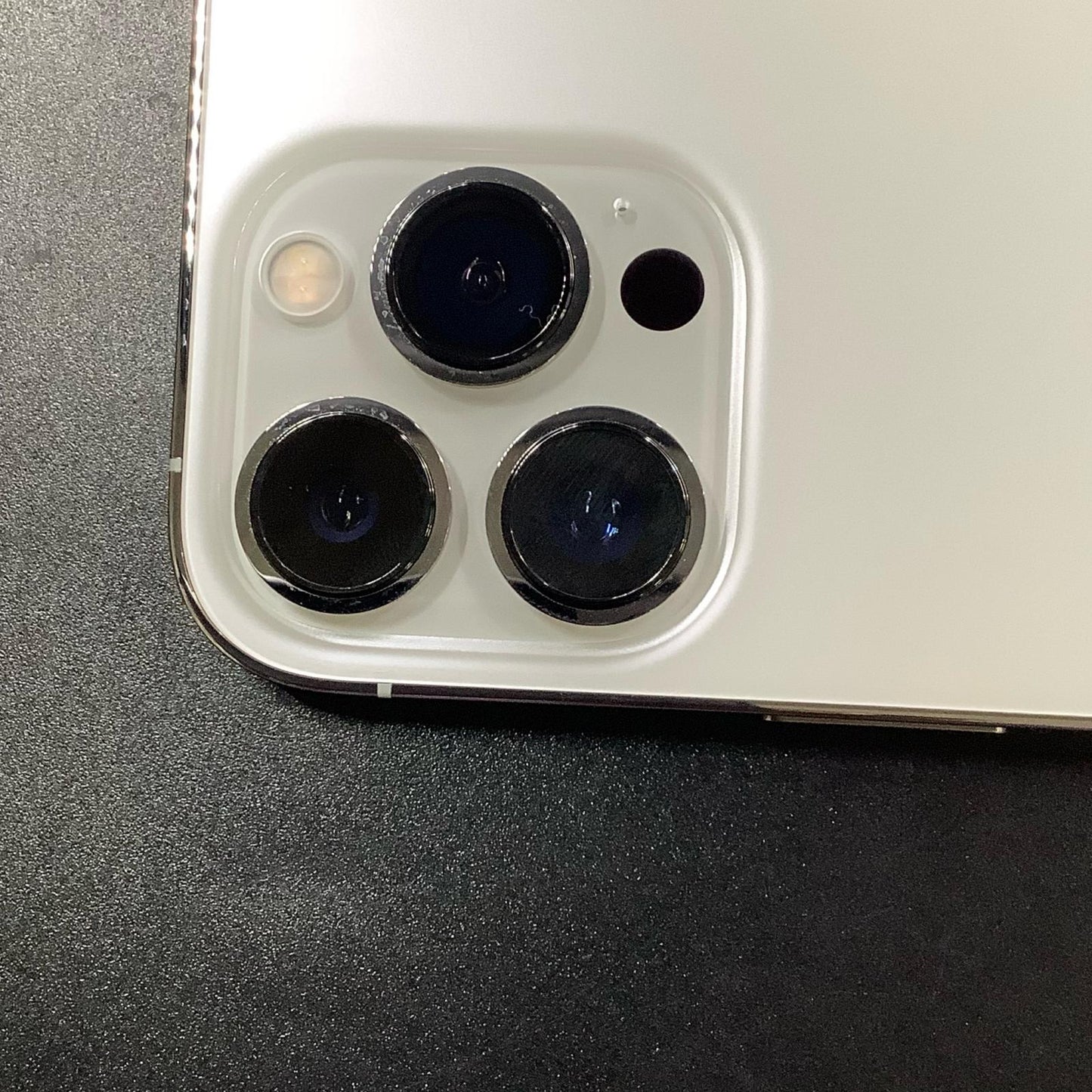 【全額返金保証】【最速発送】Apple iPhone iPhone Pro Max 13 Pro Max 128GB シルバー SIMフリー 白ロム 美品 動作確認済 93%