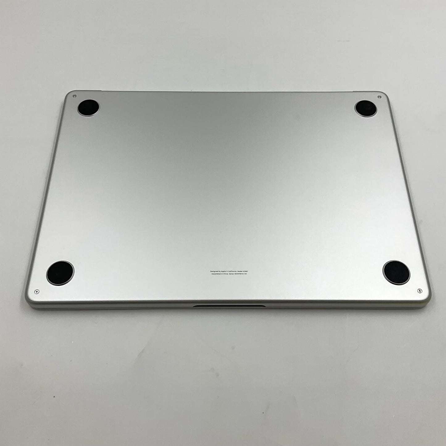 【全額返金保証】【最速発送】Apple MacBook Air 13インチ 2022 Apple M2 16GB 512GB シルバー 100% 超美品 動作確認済