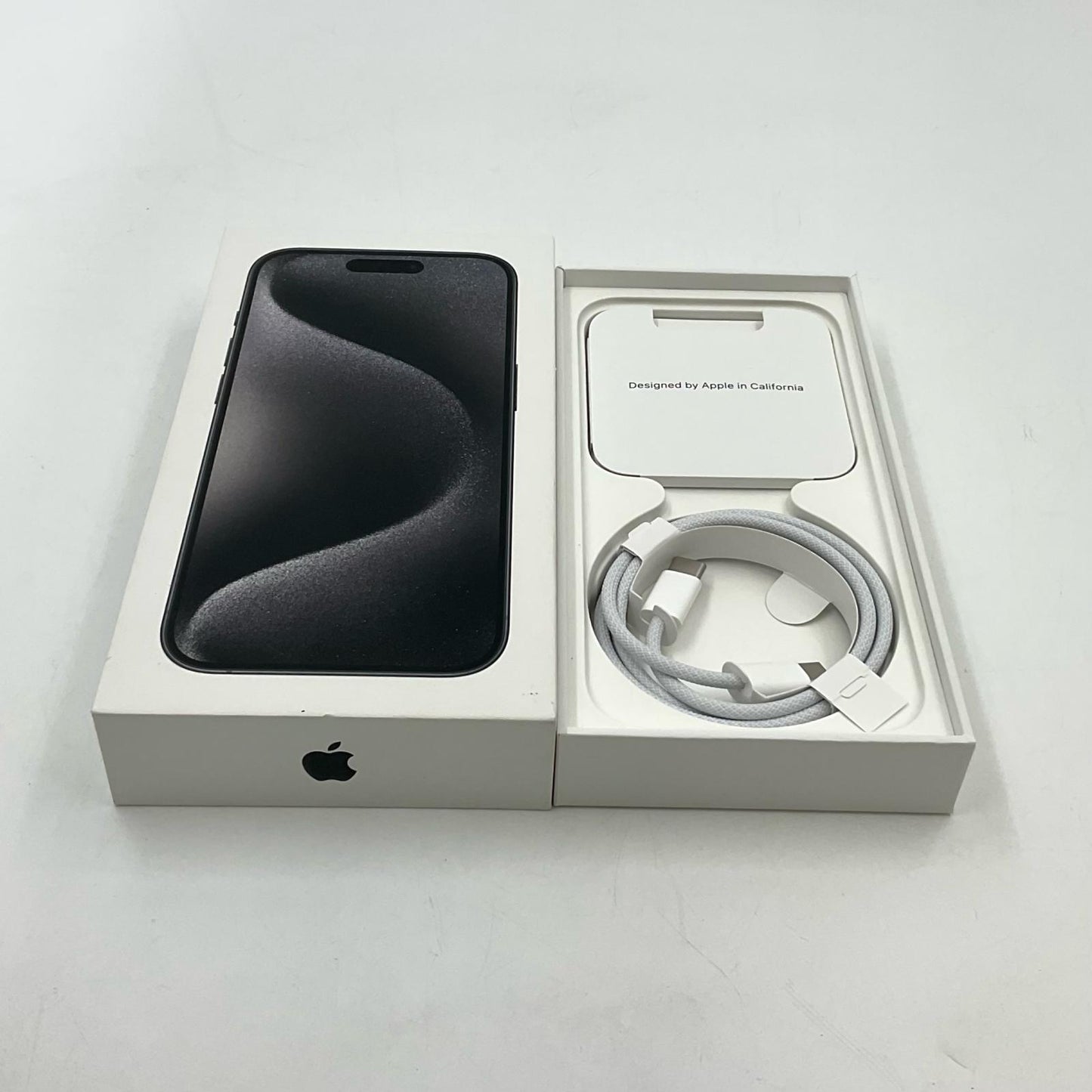 【全額返金保証】【最速発送】Apple iPhone iPhone 15 Pro 256GB ブラックチタニウム SIMフリー 白ロム 動作確認済 78%