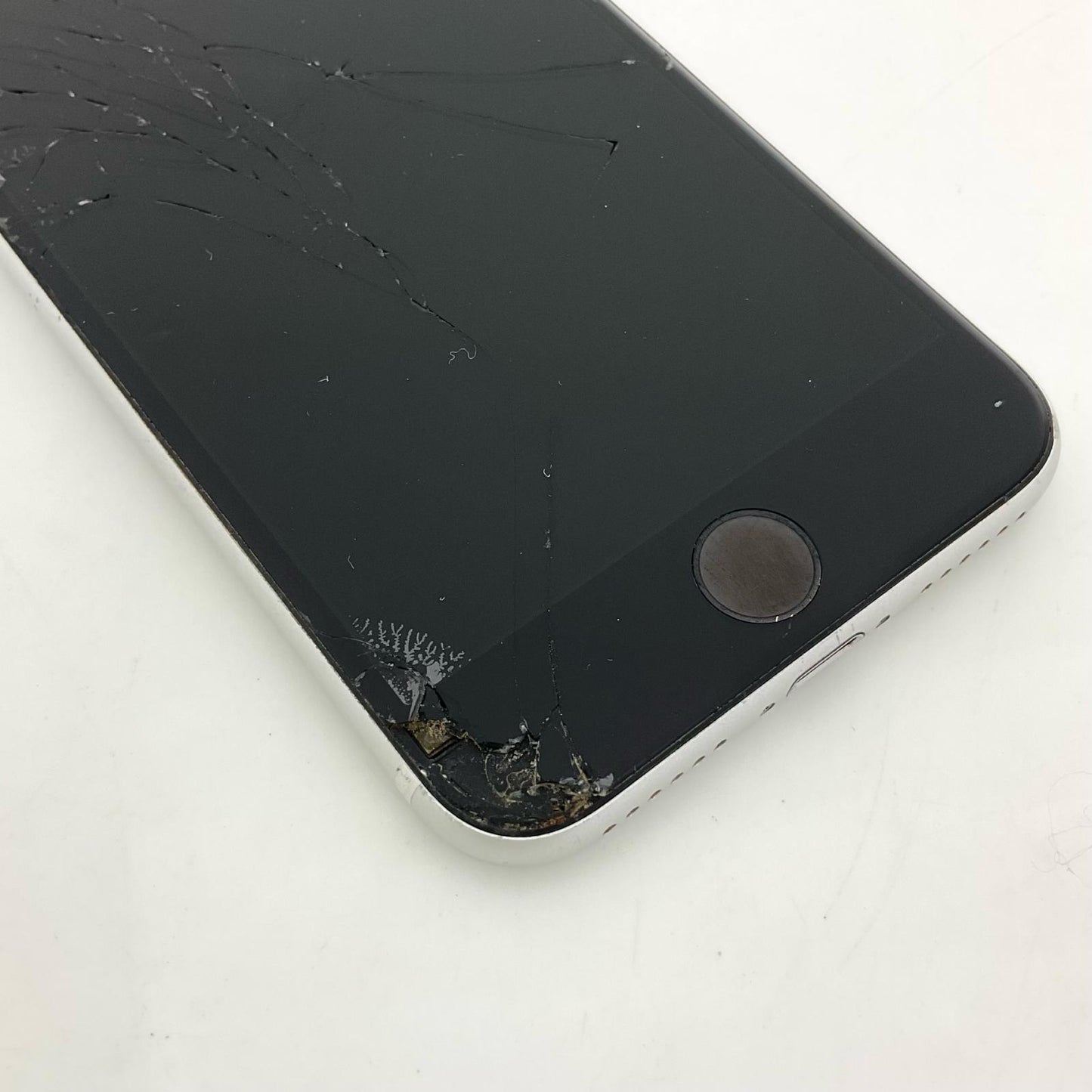 【最速発送】Apple iPhone iPhone SE（第2世代） 64GB ホワイト Softbank SIMフリー 白ロム【難有】 82%