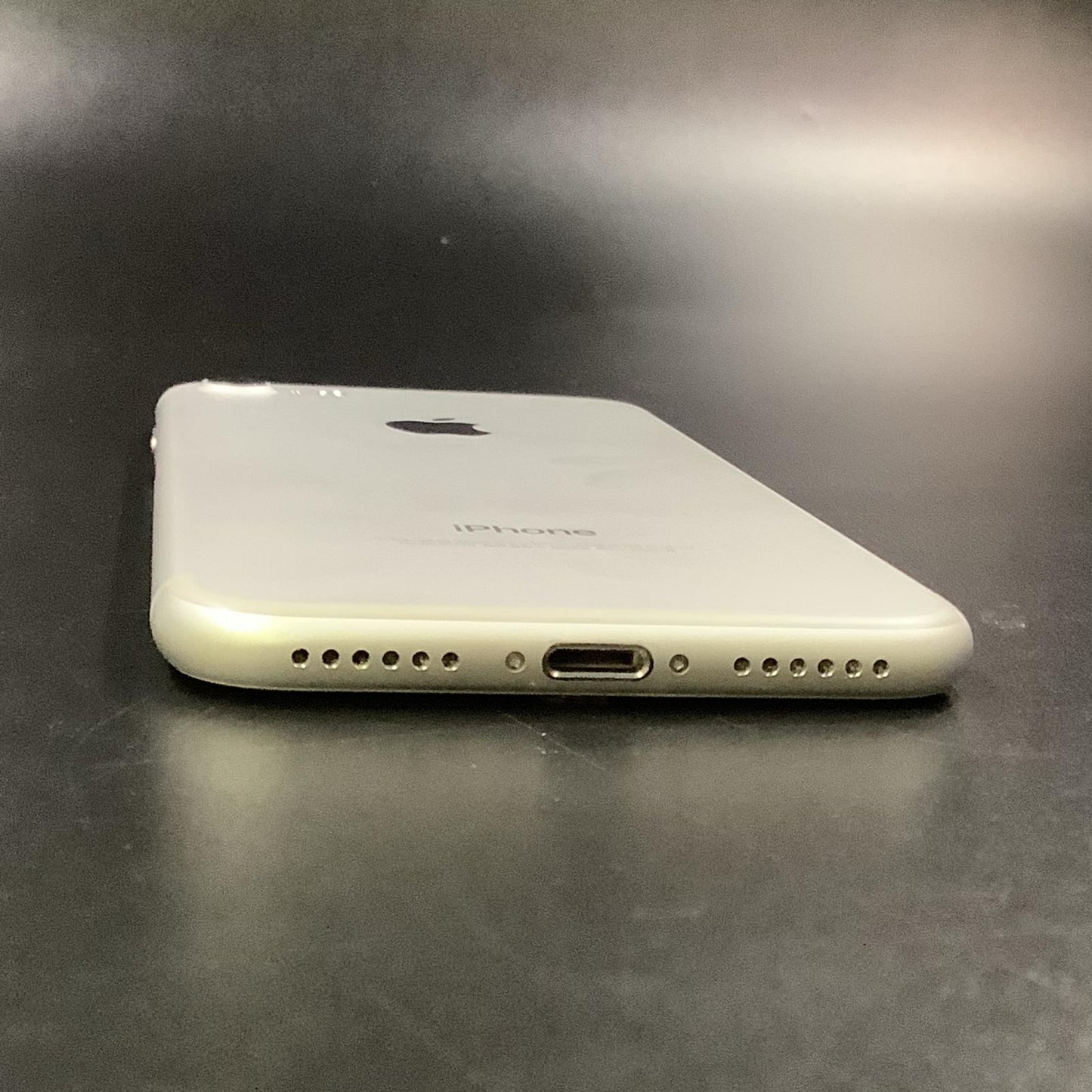 【全額返金保証】【最速発送】Apple iPhone iPhone 7 32GB シルバー Softbank 白ロム 美品 動作確認済 97%