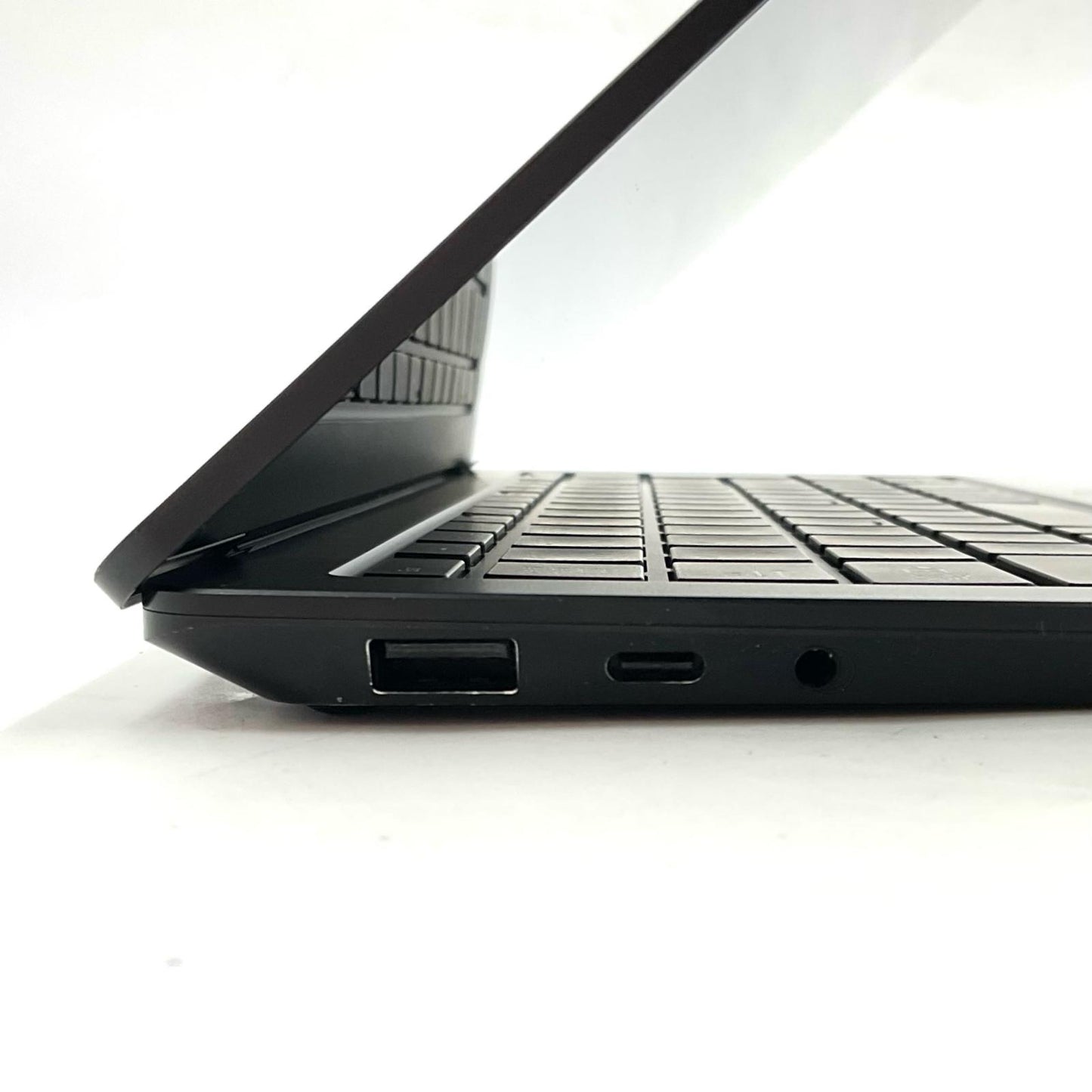 【全額返金保証】【最速発送】Microsoft Surface Laptop 4 5PB-00046 AMD Ryzen 5 MS Edition 16GB M.2 SSD 256GB 94% 動作確認済