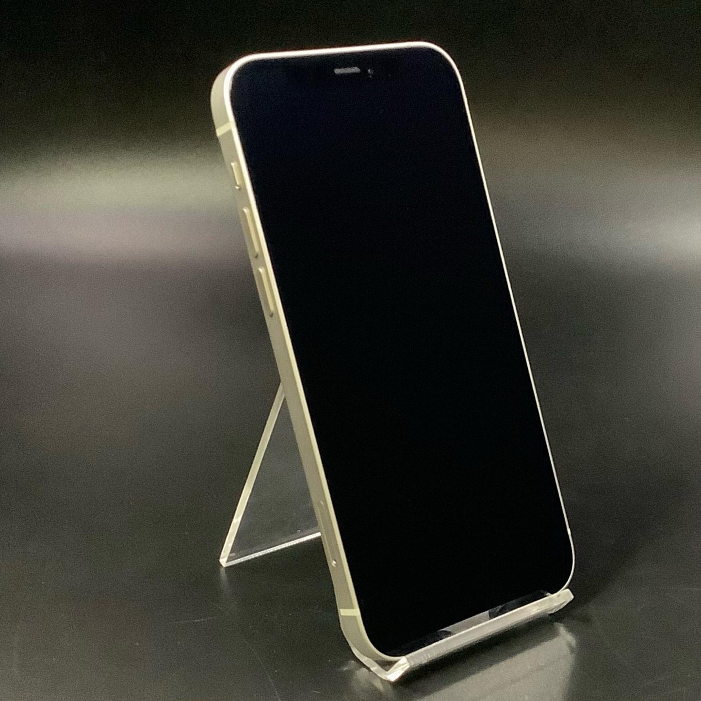 【全額返金保証】【最速発送】Apple iPhone iPhone 12 64GB ホワイト docomo 白ロム 美品 動作確認済 83%