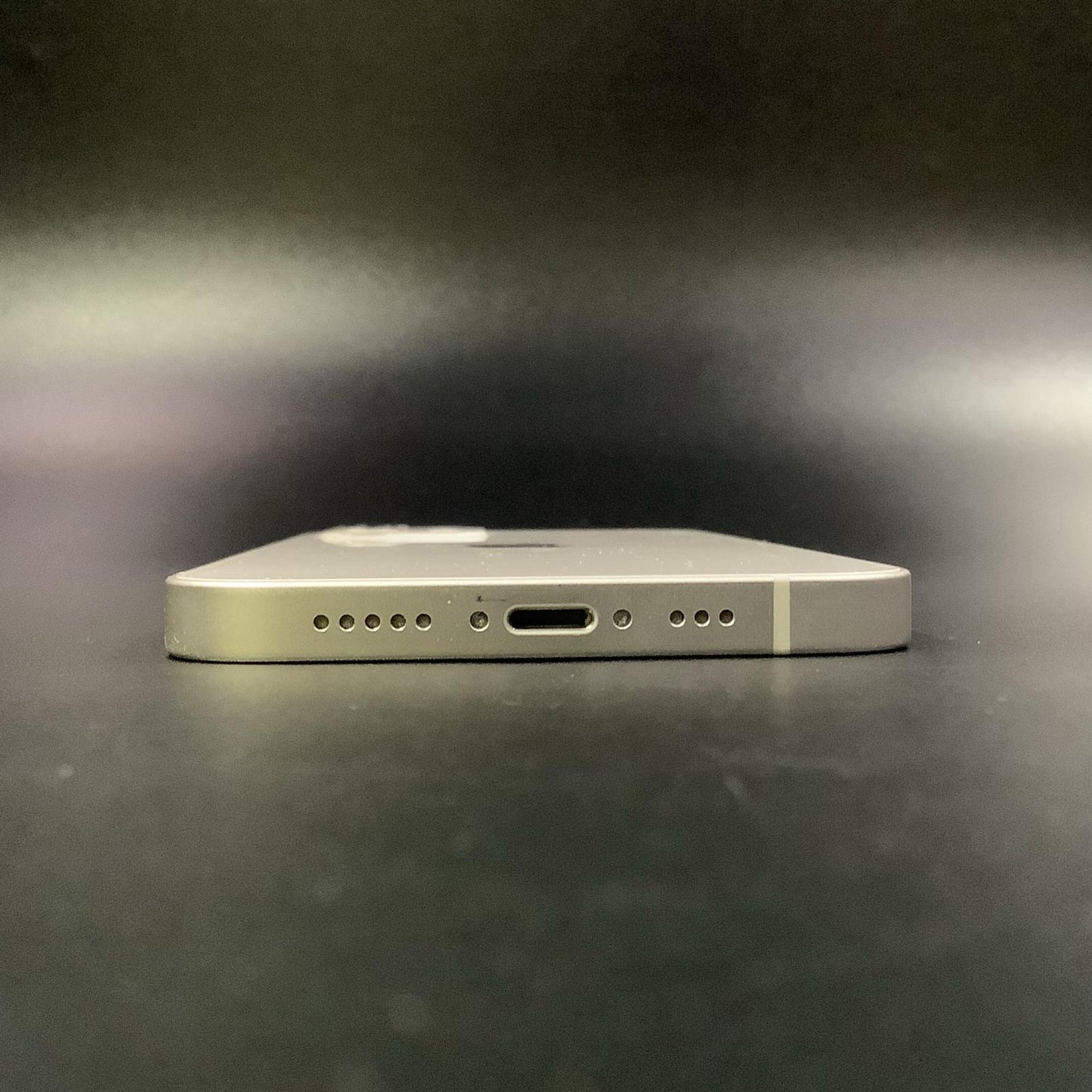 【全額返金保証】【最速発送】Apple iPhone iPhone 12 64GB ホワイト docomo 白ロム 美品 動作確認済 83%