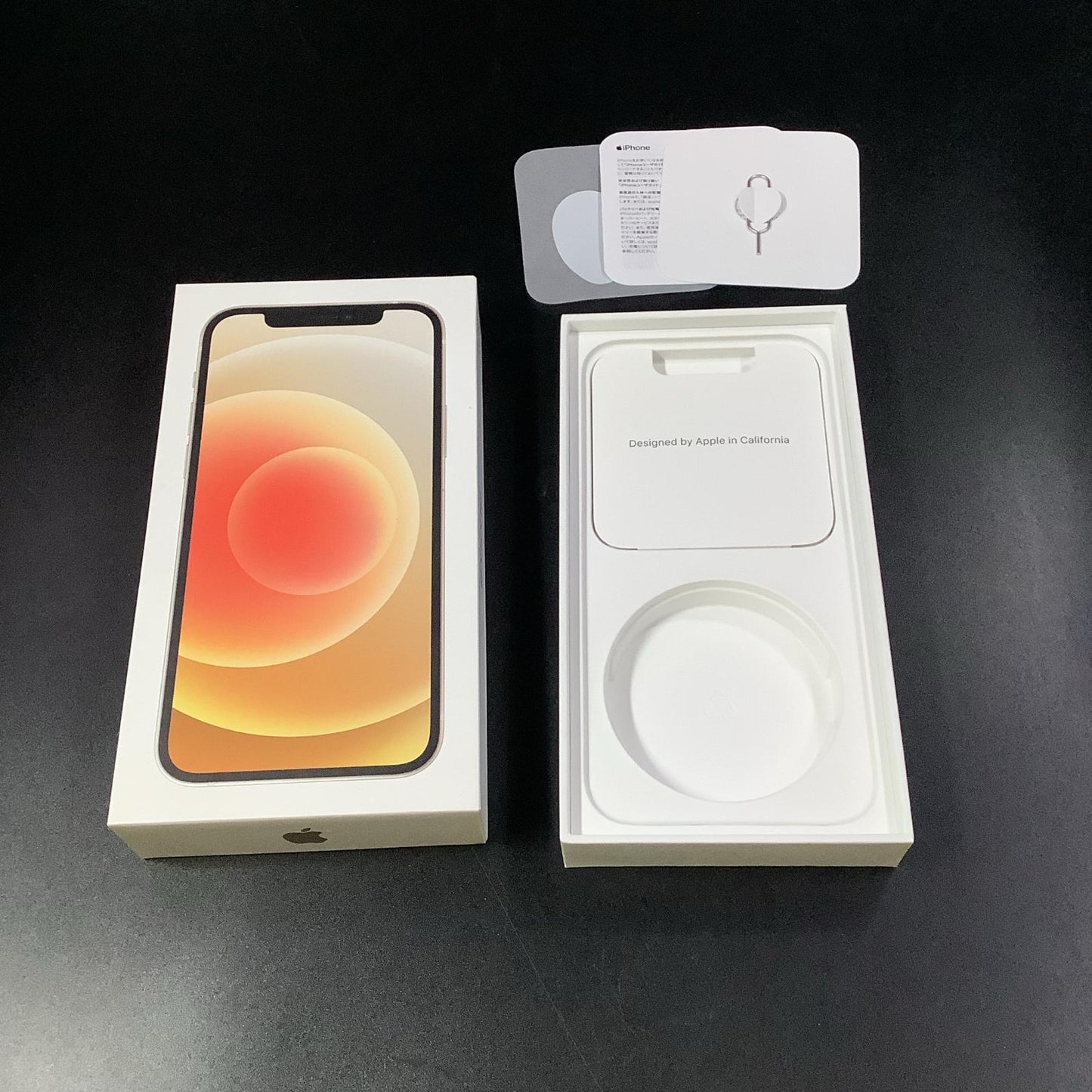 【全額返金保証】【最速発送】Apple iPhone iPhone 12 64GB ホワイト docomo 白ロム 美品 動作確認済 83%