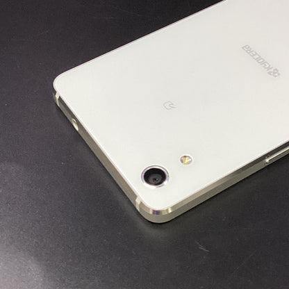 【全額返金保証】【最速発送】京セラ Android One X3 32GB ホワイト Softbank X3-KC 白ロム 美品 動作確認済
