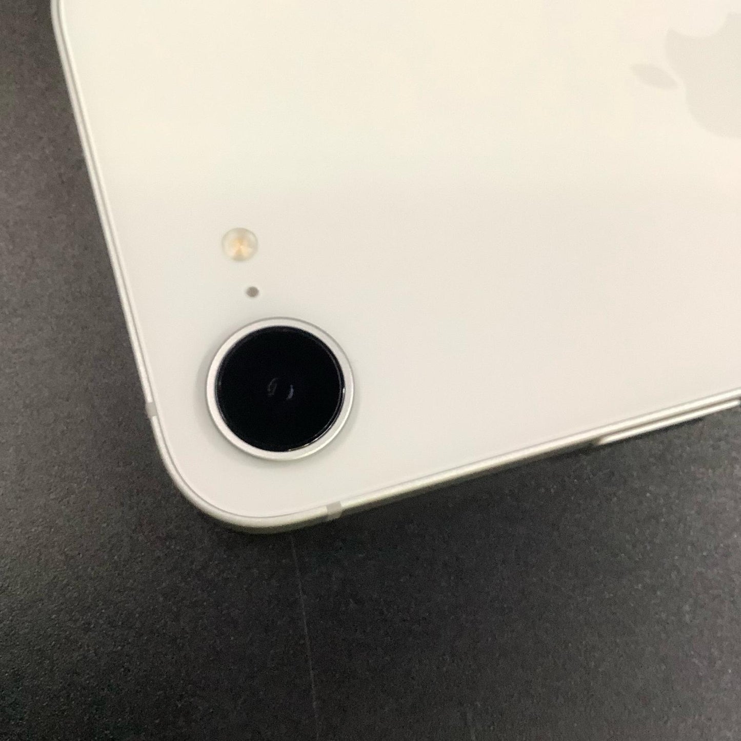 【全額返金保証】【最速発送】Apple iPhone iPhone 16e 128GB ホワイト 楽天モバイル 超美品 動作確認済 100%
