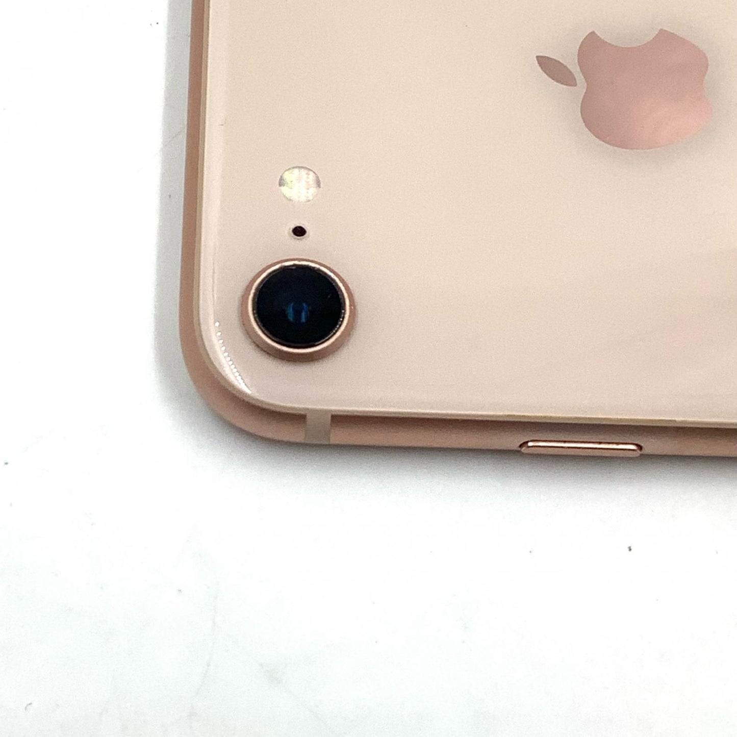 【全額返金保証】【最速発送】Apple iPhone iPhone 8 64GB ゴールド au 白ロム 動作確認済 59%