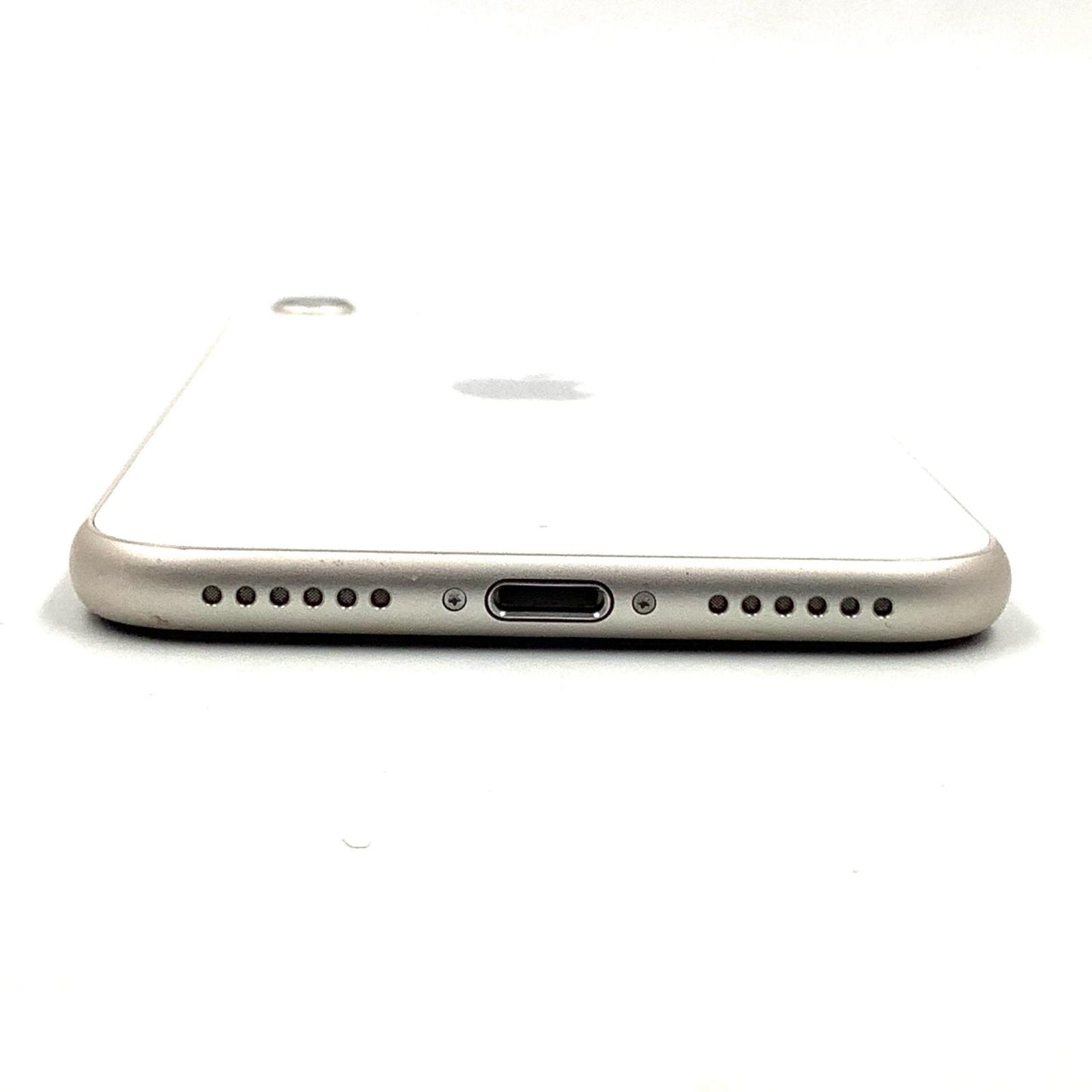 【全額返金保証】【最速発送】Apple iPhone iPhone SE（第3世代） 64GB スターライト au 白ロム 美品 動作確認済 82%