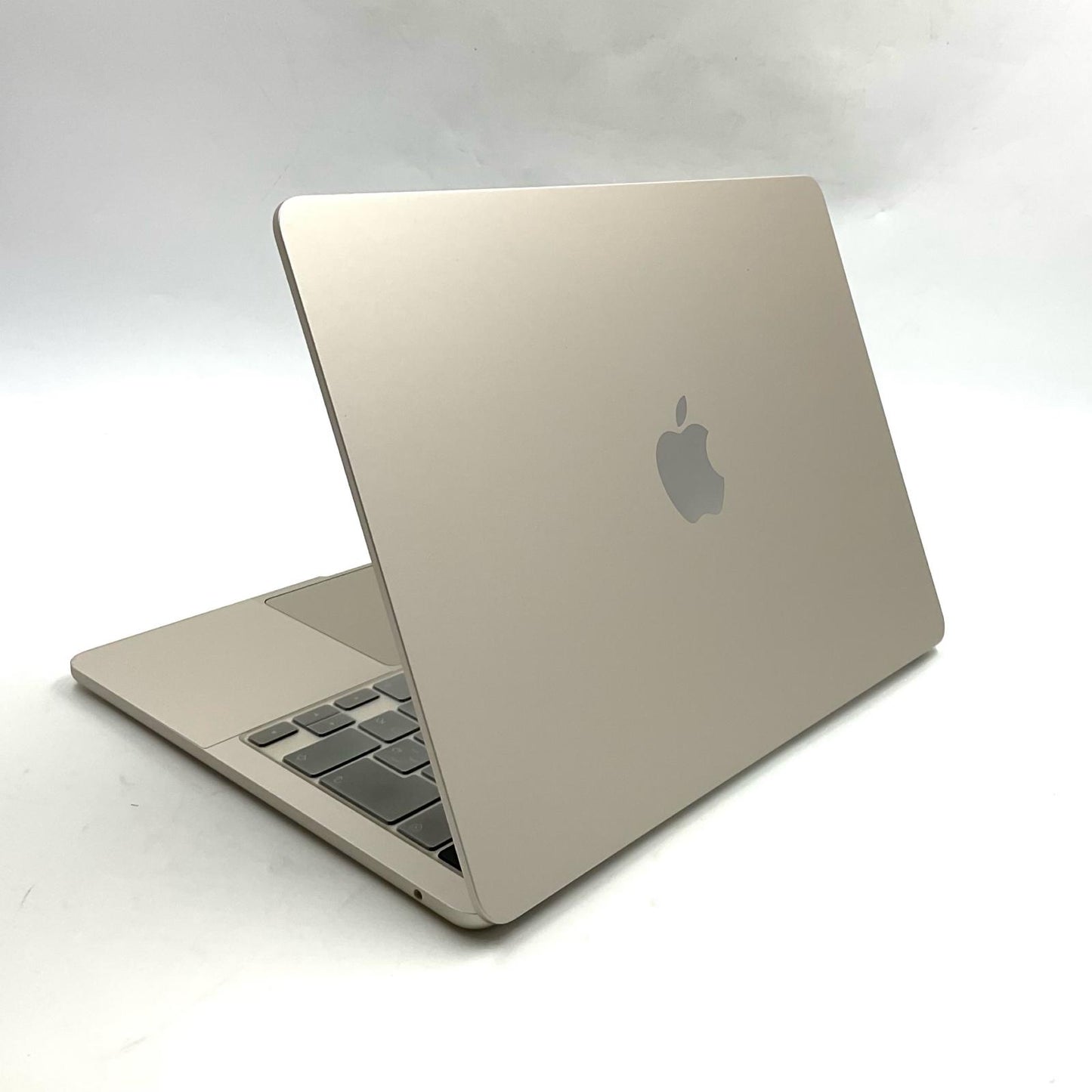 【全額返金保証】【最速発送】Apple MacBook Air 13インチ 2022 Apple M2 8GB 256GB スターライト 93% 美品 動作確認済