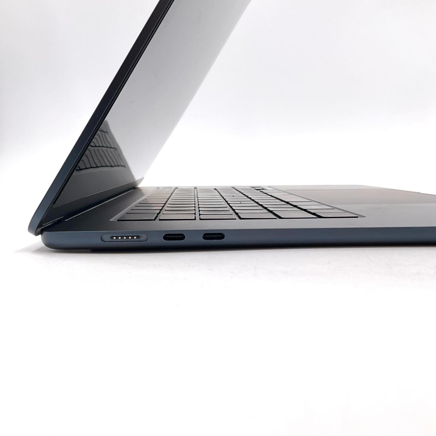 【全額返金保証】【最速発送】Apple MacBook Air Air 15.3インチ 2024 Apple M3 16GB 512GB ミッドナイト 97% 美品 動作確認済