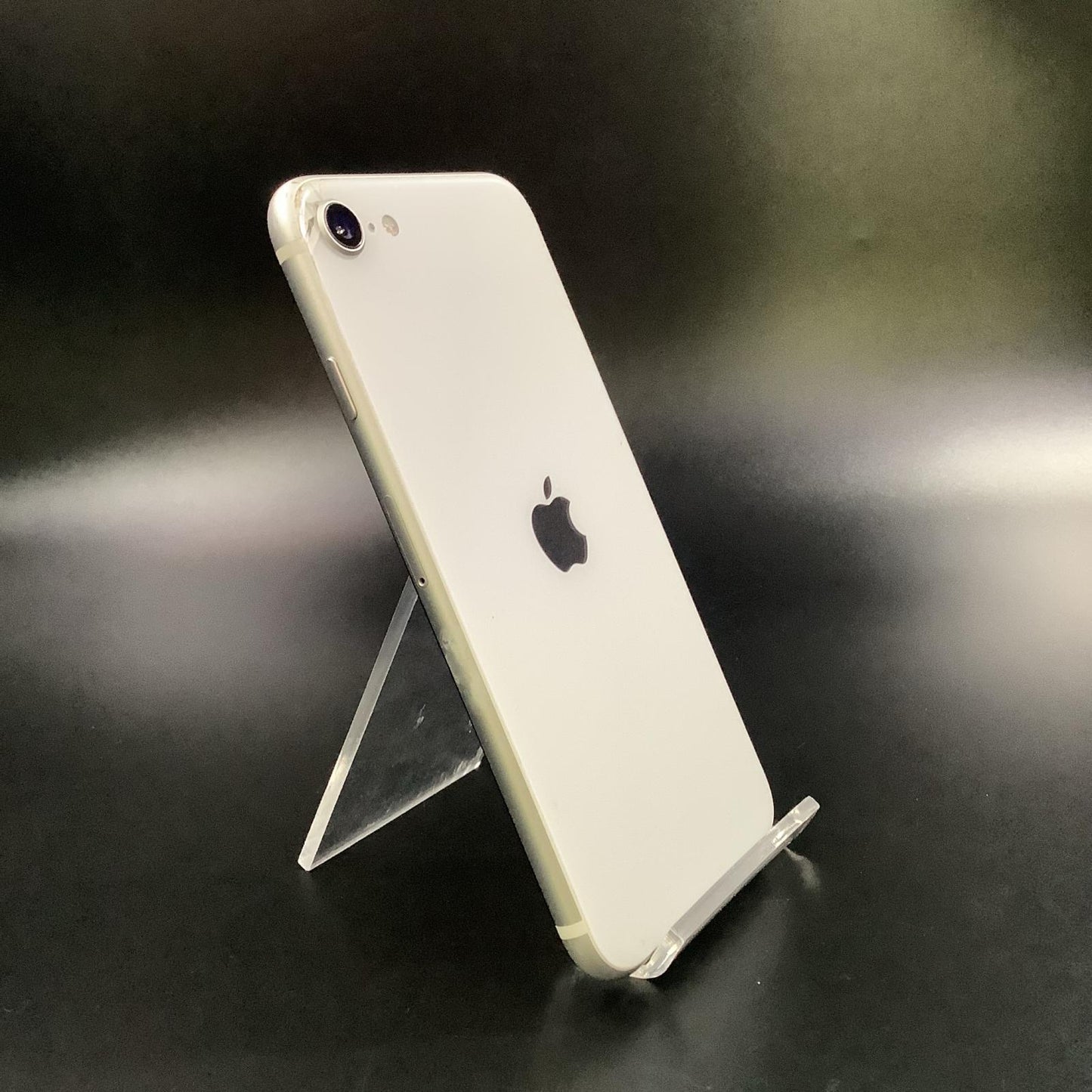 【最速発送】Apple iPhone iPhone SE（第2世代） 64GB ホワイト 白ロム【難有】 74%