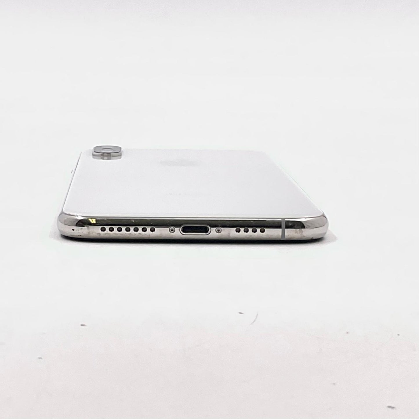 【全額返金保証】【最速発送】Apple iPhone iPhone XS 256GB シルバー SIMフリー 白ロム 動作確認済 78%