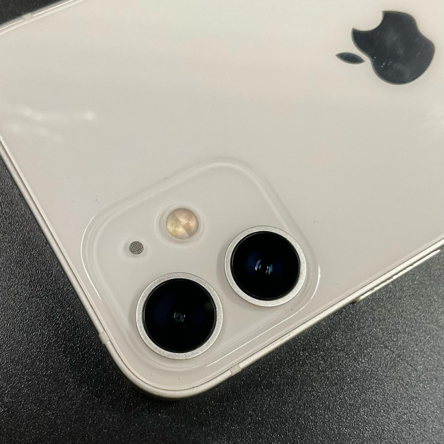 【全額返金保証】【最速発送】Apple iPhone iPhone 12 mini 128GB ホワイト Softbank 白ロム 動作確認済 77%