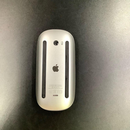 【全額返金保証】【最速発送】Apple Magic Mouse MK2E3J/A 美品 動作確認済
