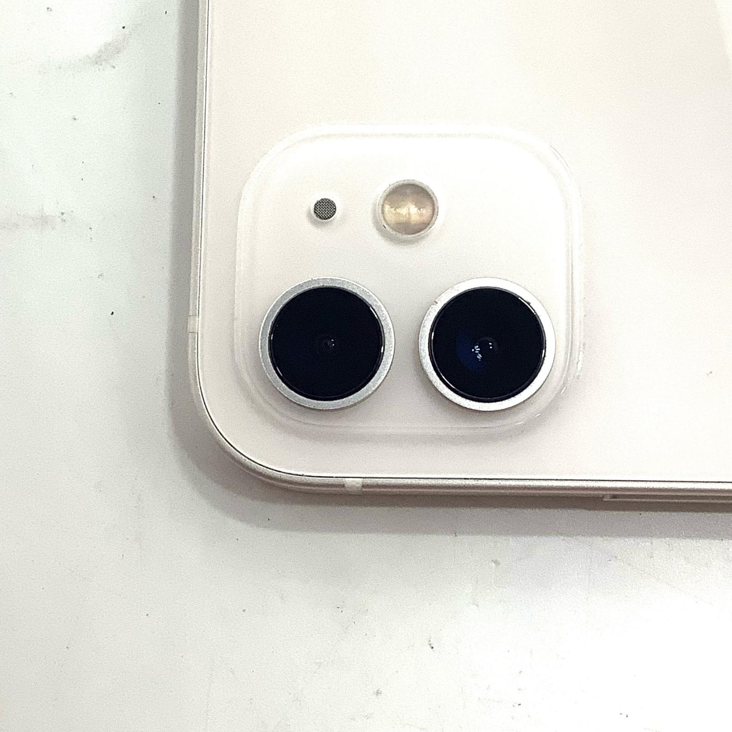 【全額返金保証】【最速発送】Apple iPhone iPhone 12 64GB ホワイト Softbank 白ロム 動作確認済 83%