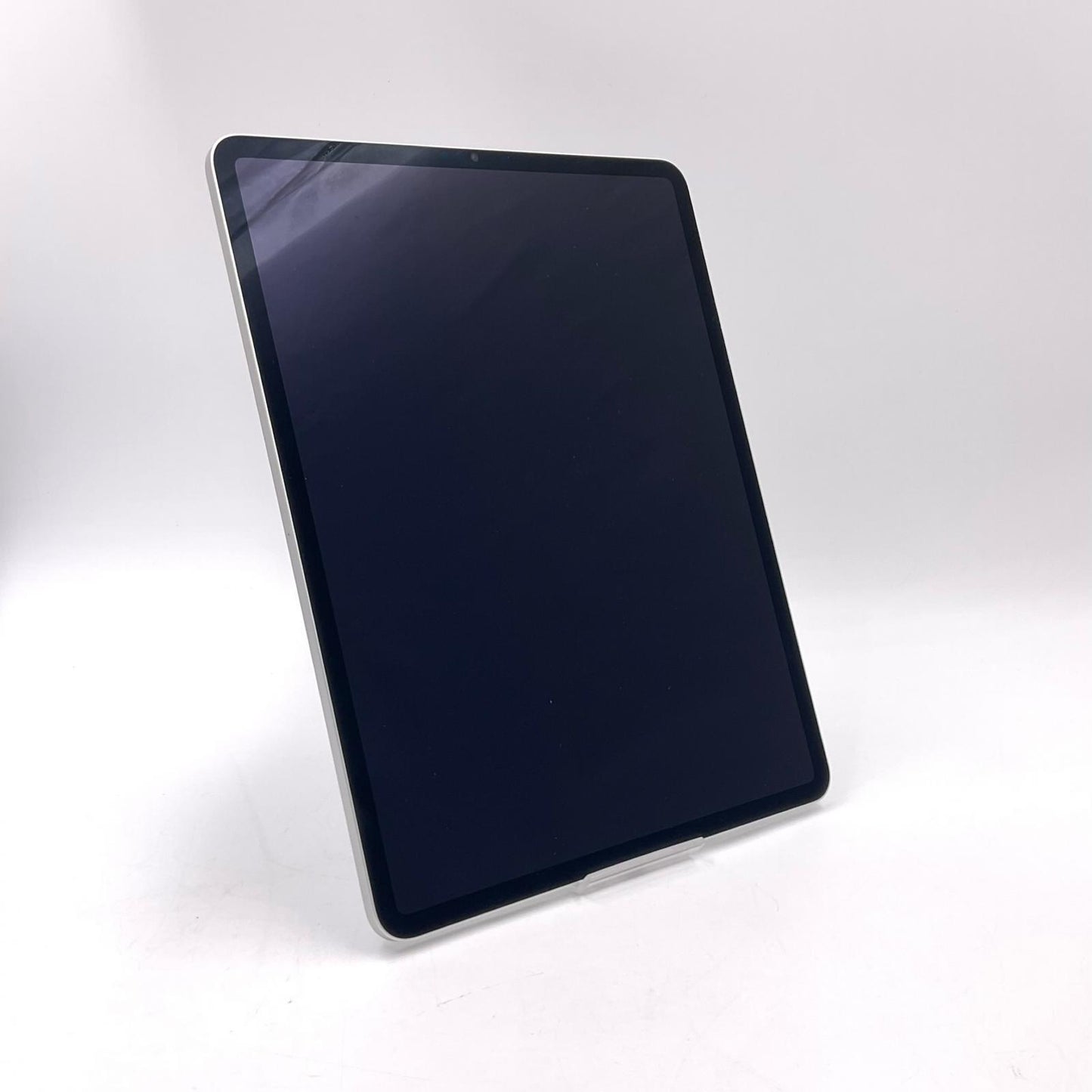 【全額返金保証】【最速発送】Apple iPad Pro 12.9インチ 第6世代 128GB シルバー Wi-Fi 美品 動作確認済