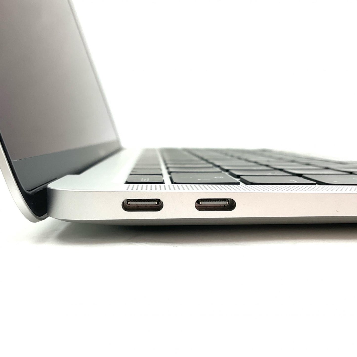 【全額返金保証】【最速発送】Apple MacBook Air 13.3インチ 2020 Intel Core i5 1.1GHz 8GB 512GB シルバー 83.3% 動作確認済