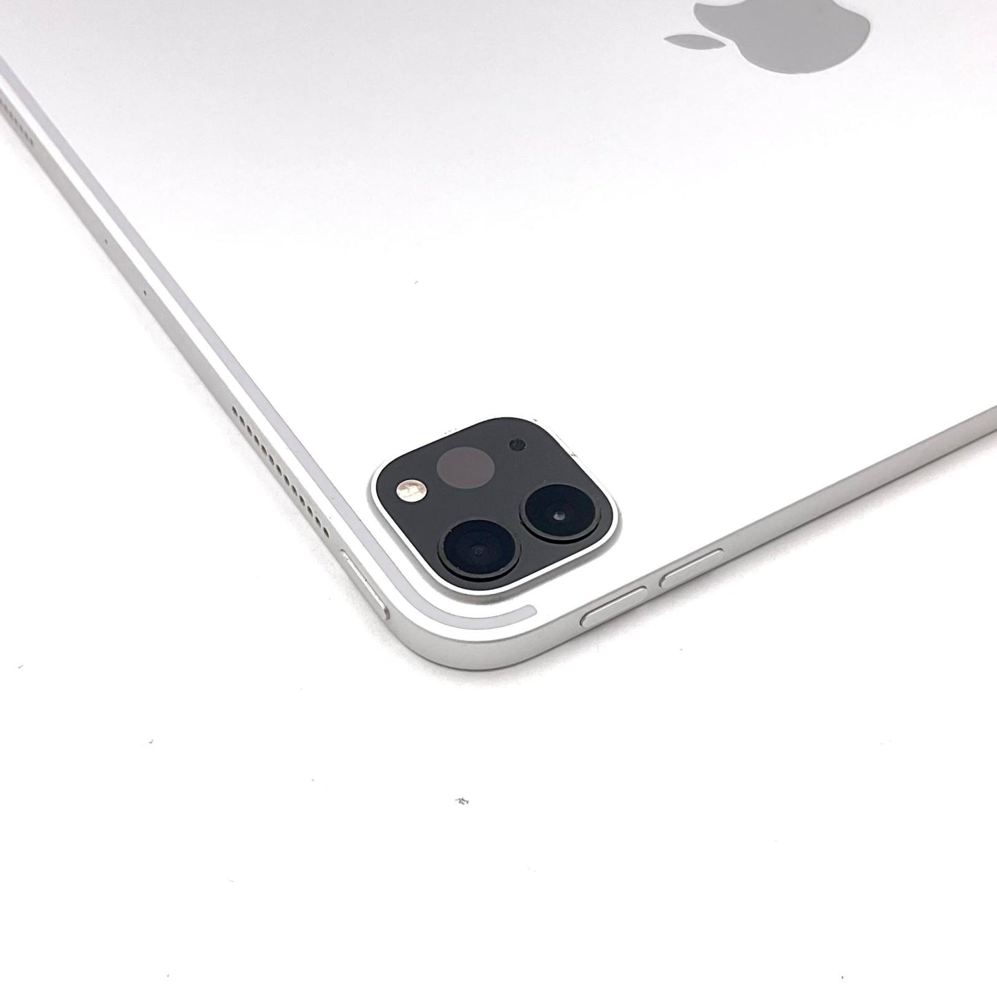 【全額返金保証】【最速発送】Apple iPad Pro 11インチ 第2世代 128GB シルバー Wi-Fi 動作確認済