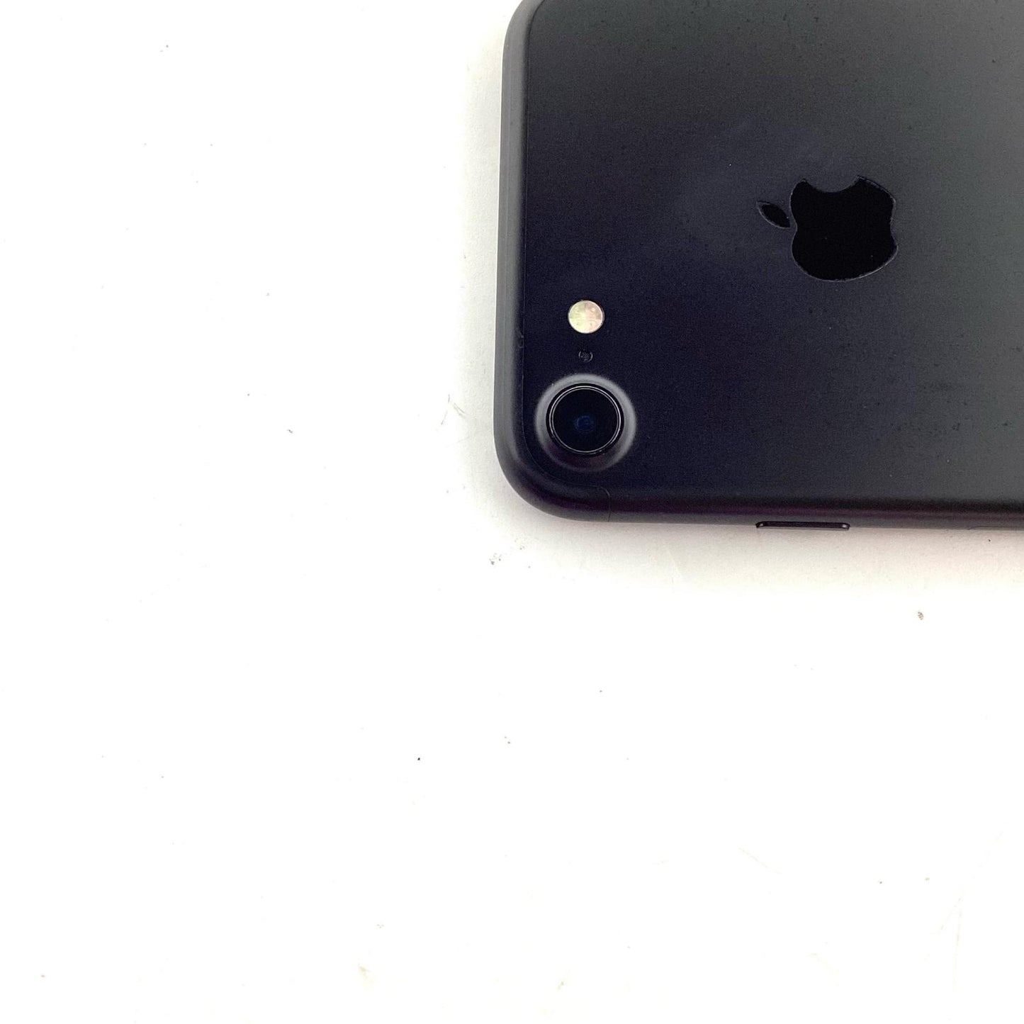 【全額返金保証】【最速発送】Apple iPhone iPhone 7 32GB ブラック Softbank 白ロム 動作確認済 71%