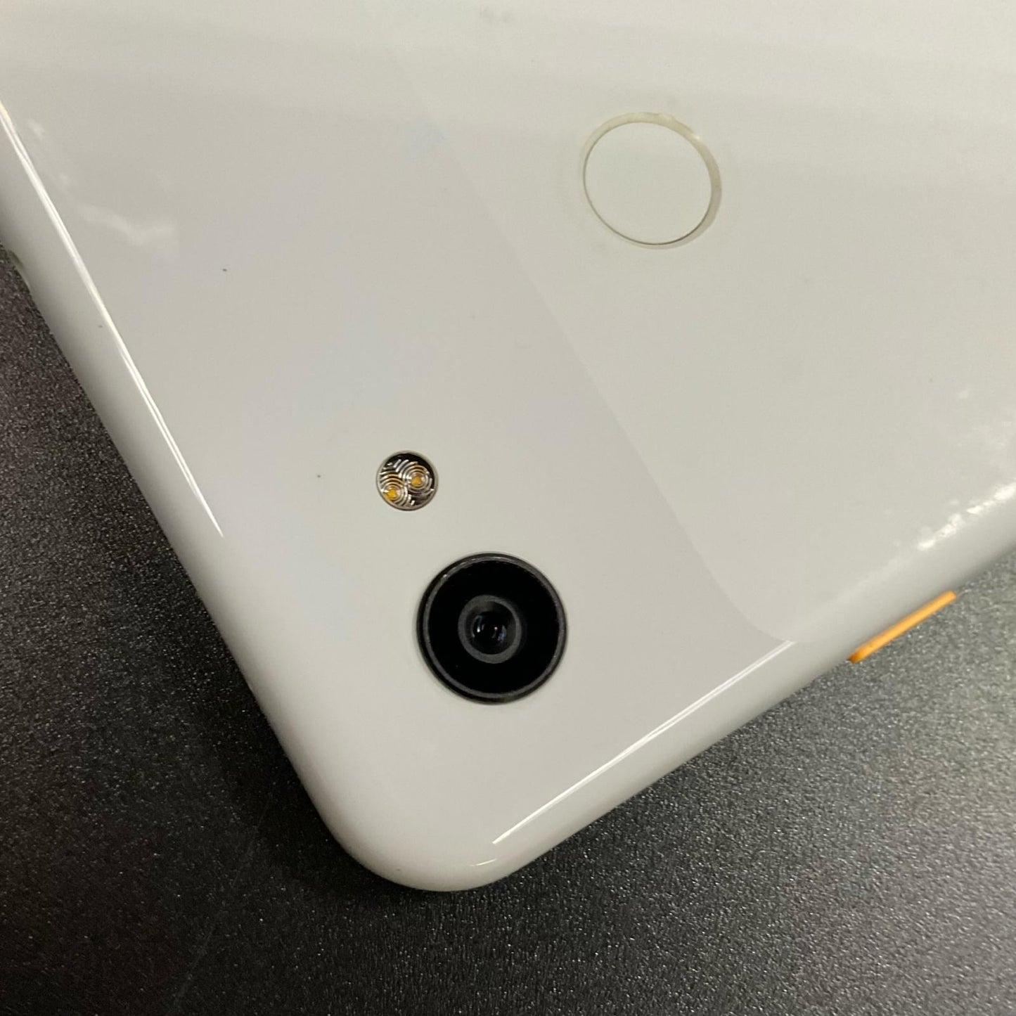 【全額返金保証】【最速発送】Google Pixel 3a XL 64GB Clearly White Softbank G020D 白ロム 動作確認済