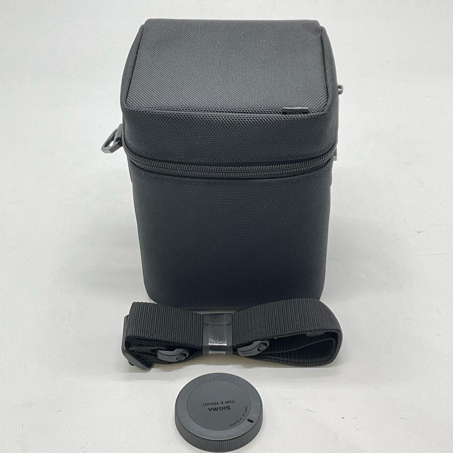 【全額返金保証】【最速発送】SIGMA 24-70mm F2.8 DG DN II [ソニーE用] 美品 動作確認済