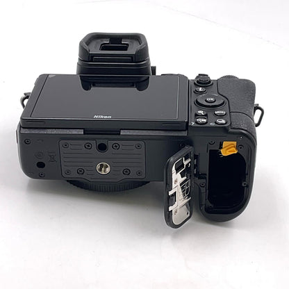 【全額返金保証】【最速発送】Nikon デジタル一眼 Z 5 ボディ ブラック 超美品 動作確認済