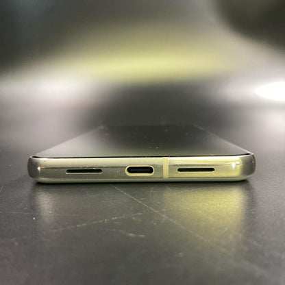 【全額返金保証】【最速発送】Google Pixel 8　Pro 128GB オビシディアン SIMフリー GE9DP 白ロム 美品 動作確認済