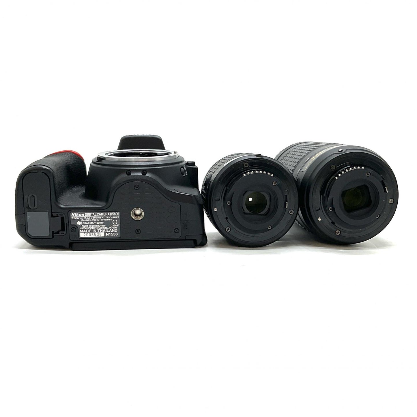 【全額返金保証】【最速発送】Nikon デジタル一眼 D5600 ダブルズームキット ブラック 美品 動作確認済