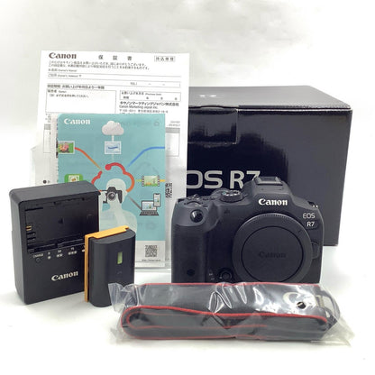 【全額返金保証】【最速発送】Canon デジタル一眼 EOS R7 ボディ ブラック 動作確認済