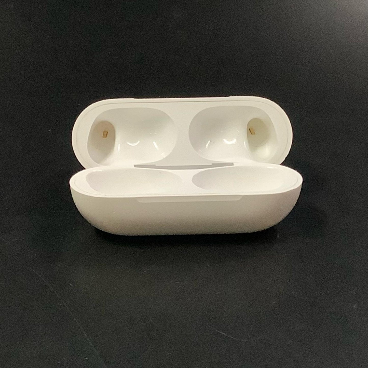 【全額返金保証】【最速発送】Apple AirPods Pro（第2世代） 美品 動作確認済