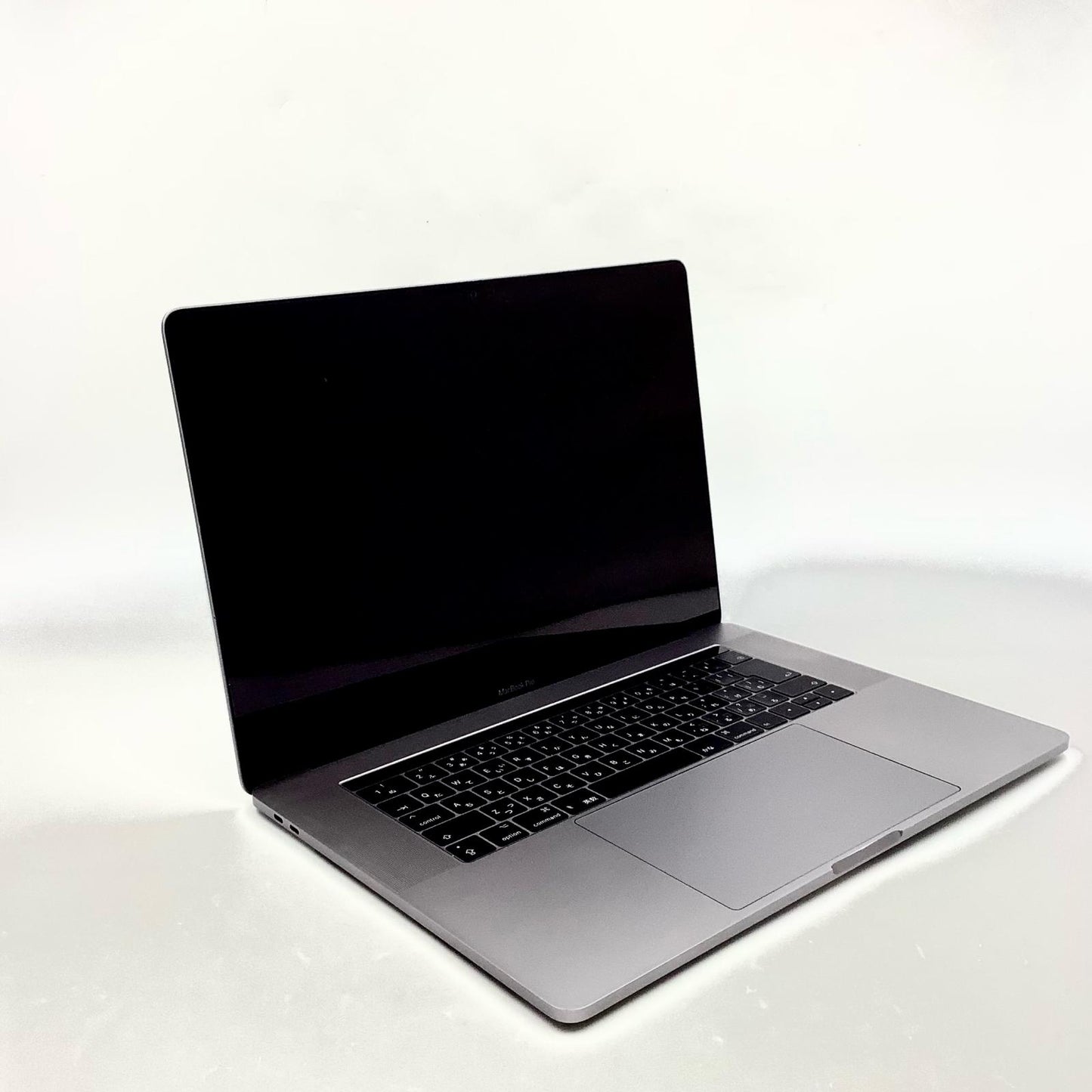 【全額返金保証】【最速発送】Apple MacBook Pro 15インチ 2017 2.8GHz クアッドコアIntel Core i7 16GB 1TB スペースグレイ 89.6% 美品 動作確認済