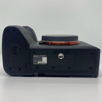 【全額返金保証】【最速発送】Sony デジタル一眼 ILCE-7M4 ブラック 美品 動作確認済