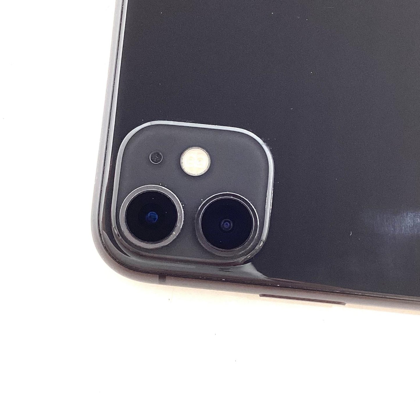【最速発送】Apple iPhone iPhone 11 64GB ブラック Softbank 白ロム【難有】