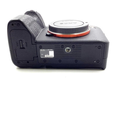 【全額返金保証】【最速発送】Sony デジタル一眼 α7 IV ILCE-7M4 ボディ ブラック 美品 動作確認済