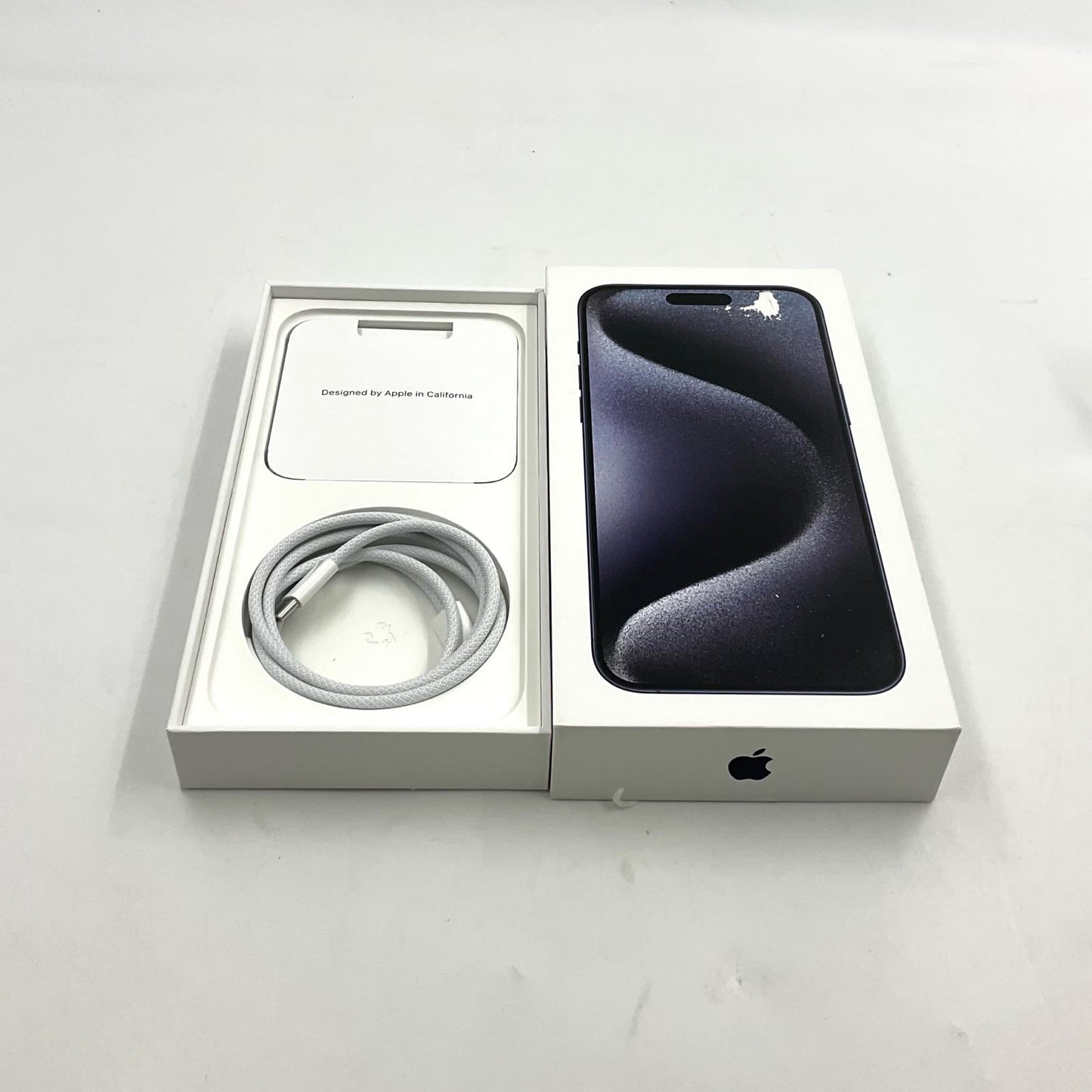 【全額返金保証】【最速発送】Apple iPhone iPhone 15 Pro Max 1TB ブルーチタニウム Softbank SIMフリー 白ロム 美品 動作確認済 85%
