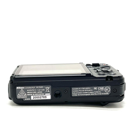 【全額返金保証】【最速発送】Nikon コンパクトデジタルカメラ COOLPIX W300 [ブラック] 美品 動作確認済