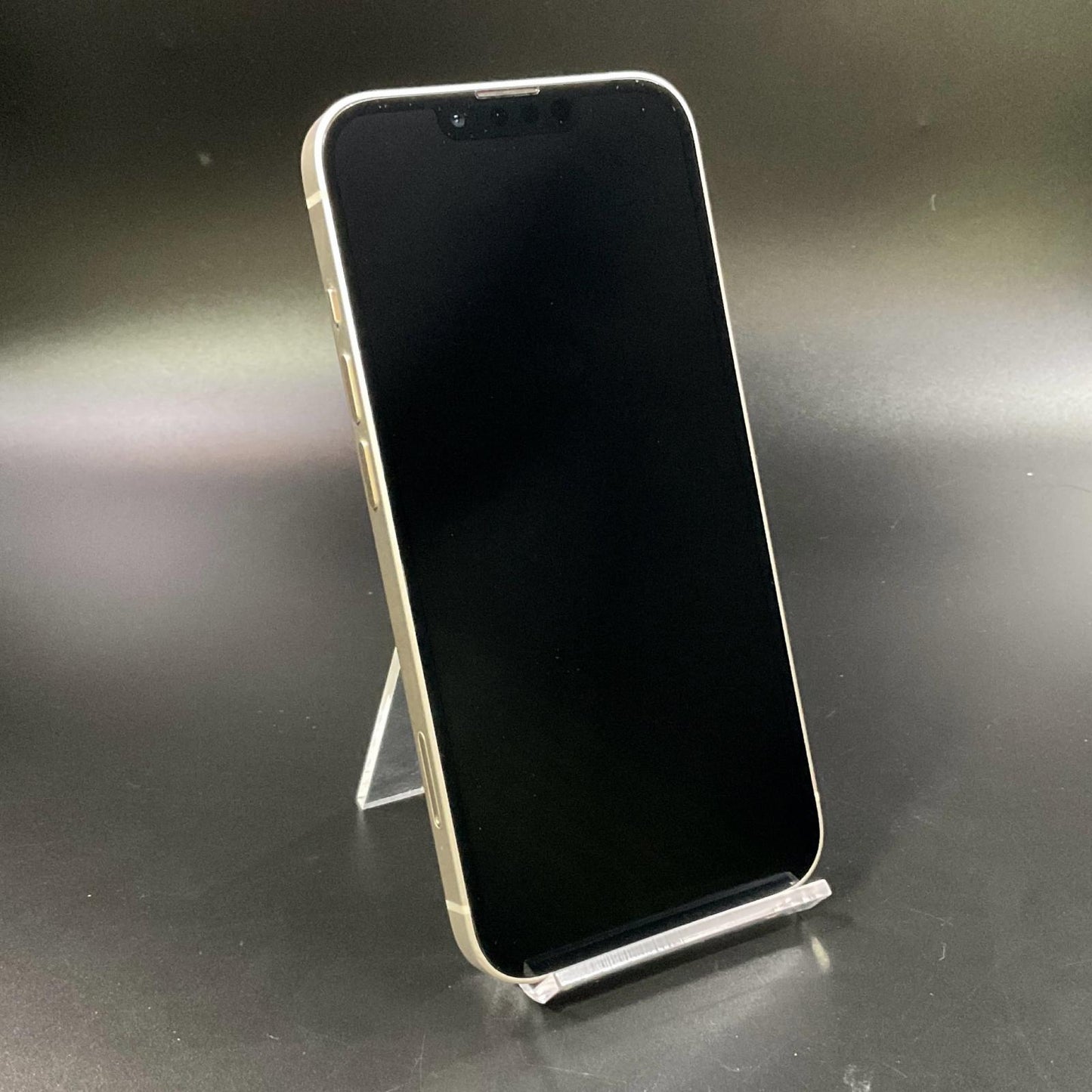 【全額返金保証】【最速発送】Apple iPhone iPhone 13 128GB スターライト docomo SIMフリー 白ロム 動作確認済 79%