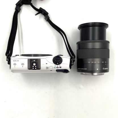 【全額返金保証】【最速発送】Canon デジタル一眼 EOS M EF-M18-55 IS STM レンズキット ホワイト 美品 動作確認済