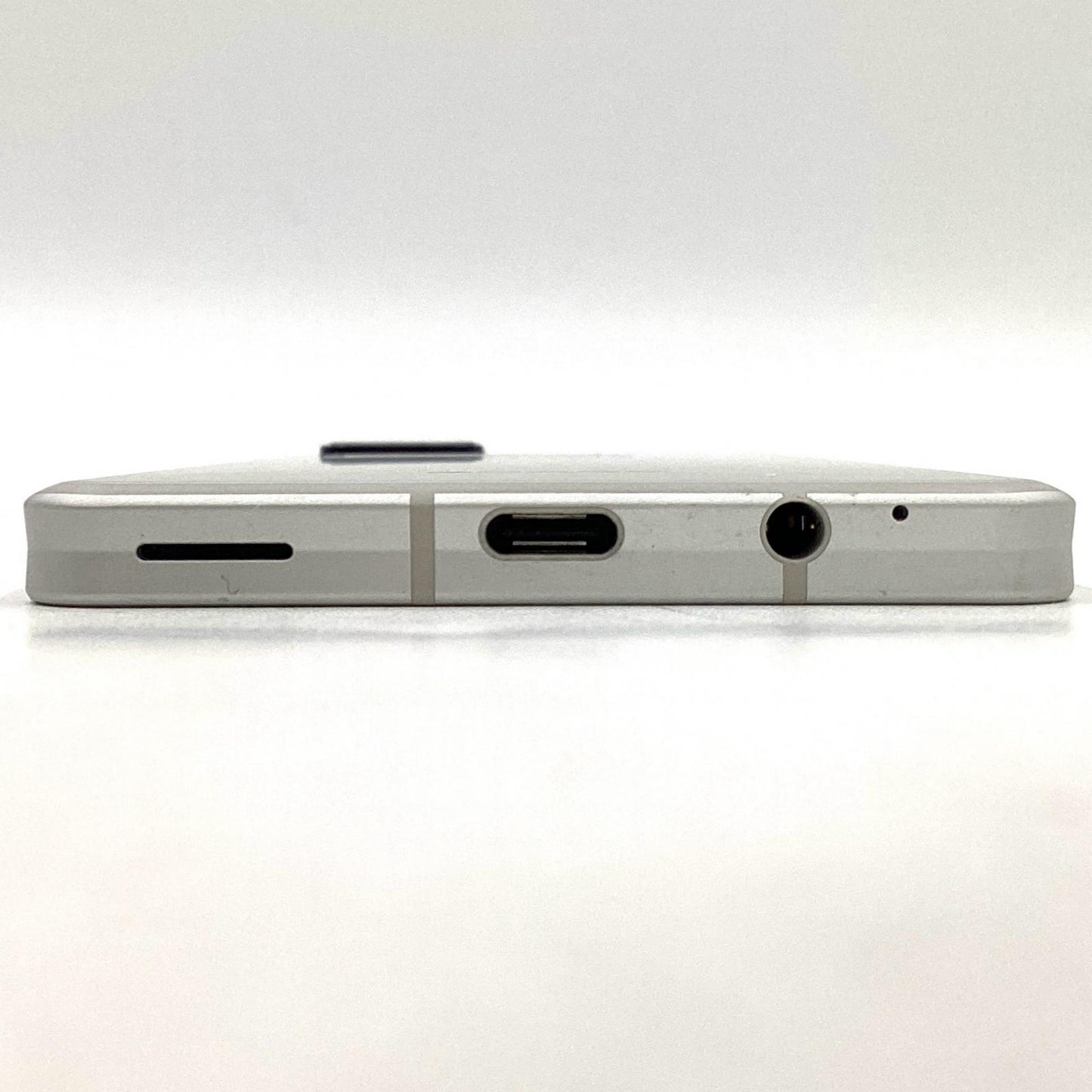 【全額返金保証】【最速発送】SHARP AQUOS sense6 64GB シルバー Softbank SIMフリー SH-M19 白ロム 美品 動作確認済