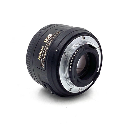 【全額返金保証】【最速発送】Nikon AF-S DX NIKKOR 35mm f/1.8G 美品 動作確認済