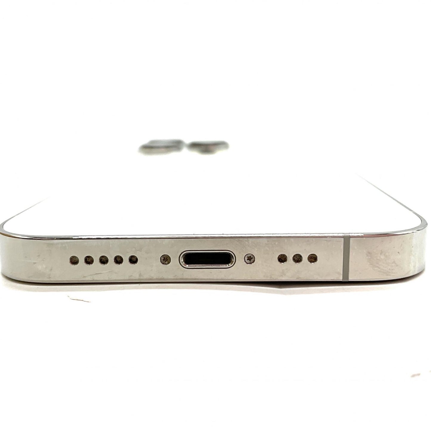 【全額返金保証】【最速発送】Apple iPhone iPhone 13 Pro 256GB シルバー docomo SIMフリー 白ロム 動作確認済 78%