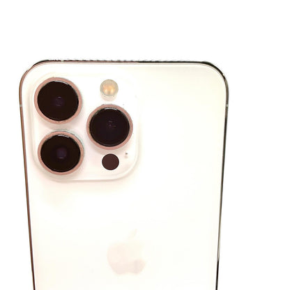 【全額返金保証】【最速発送】Apple iPhone iPhone 13 Pro 256GB シルバー docomo SIMフリー 白ロム 動作確認済 78%