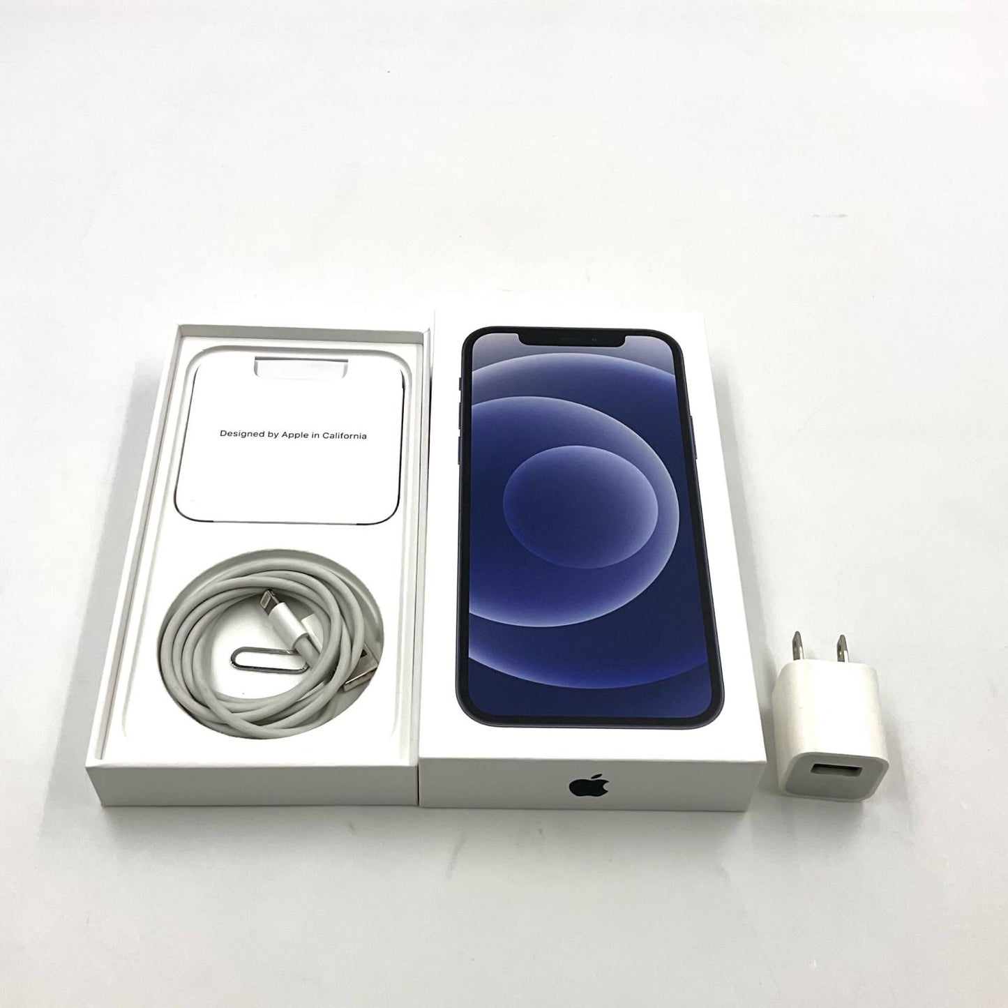 【全額返金保証】【最速発送】Apple iPhone iPhone 12 64GB ブラック docomo SIMフリー 白ロム 動作確認済 88%